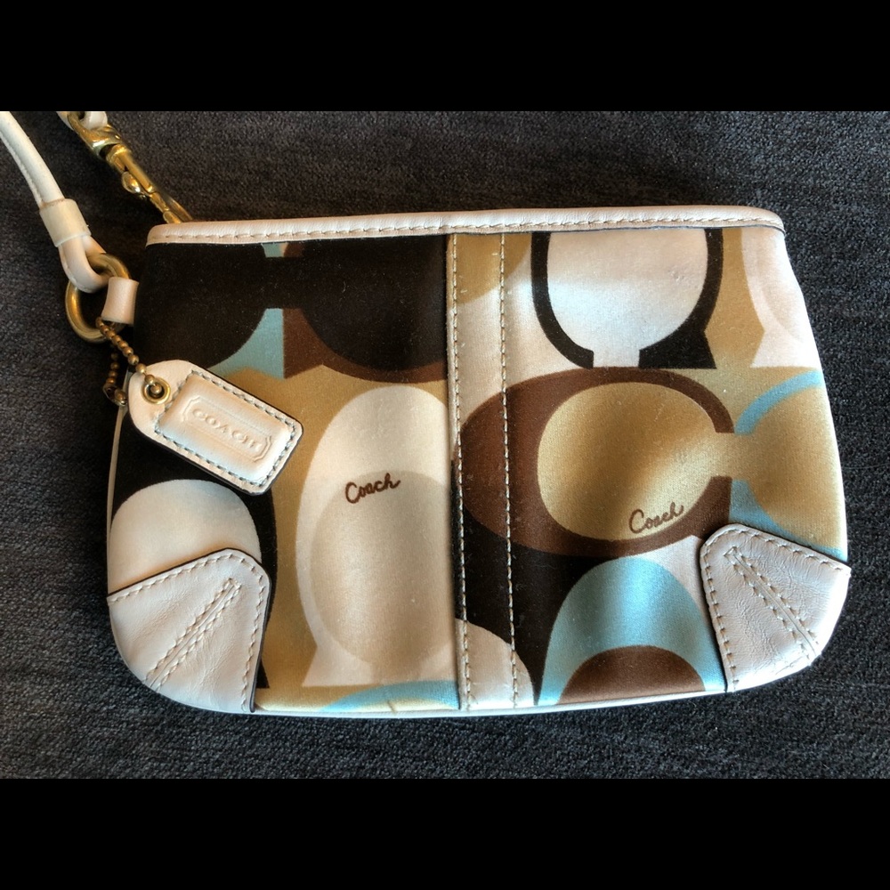 Coach Wristlet. White, brown, espresso and aqua.